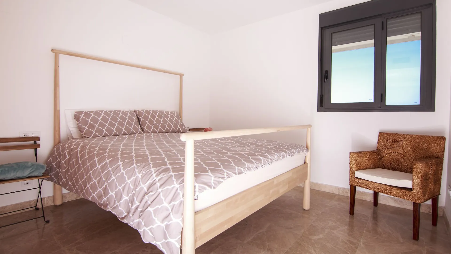 Sea & Wave Puerta Del Mar Apartment Malaga